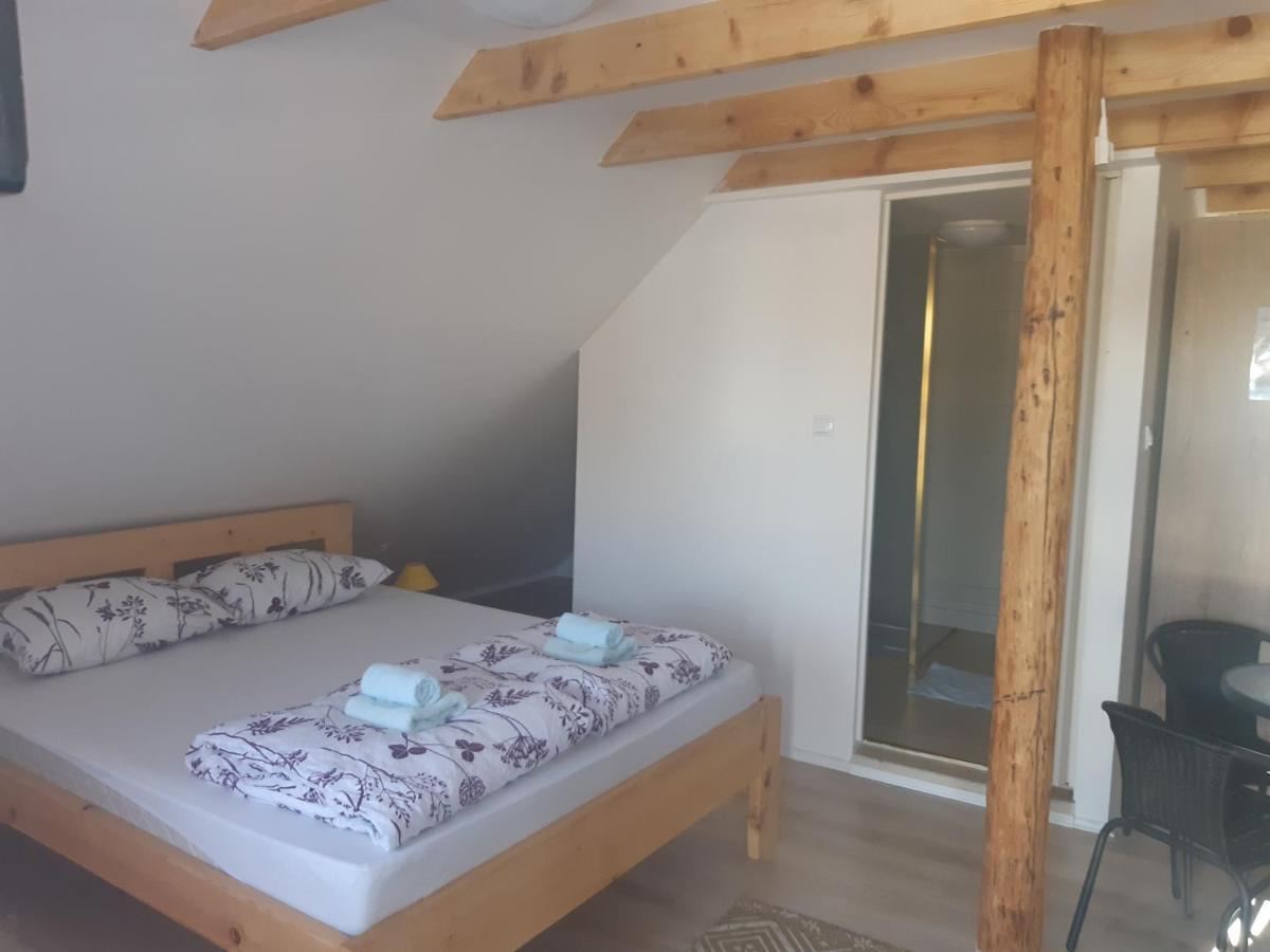 Mirella Rooms Палич Екстериор снимка